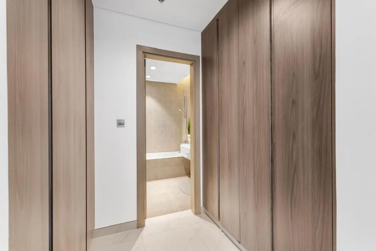 Luxurious 1 Bedroom In District One Beach Access 두바이