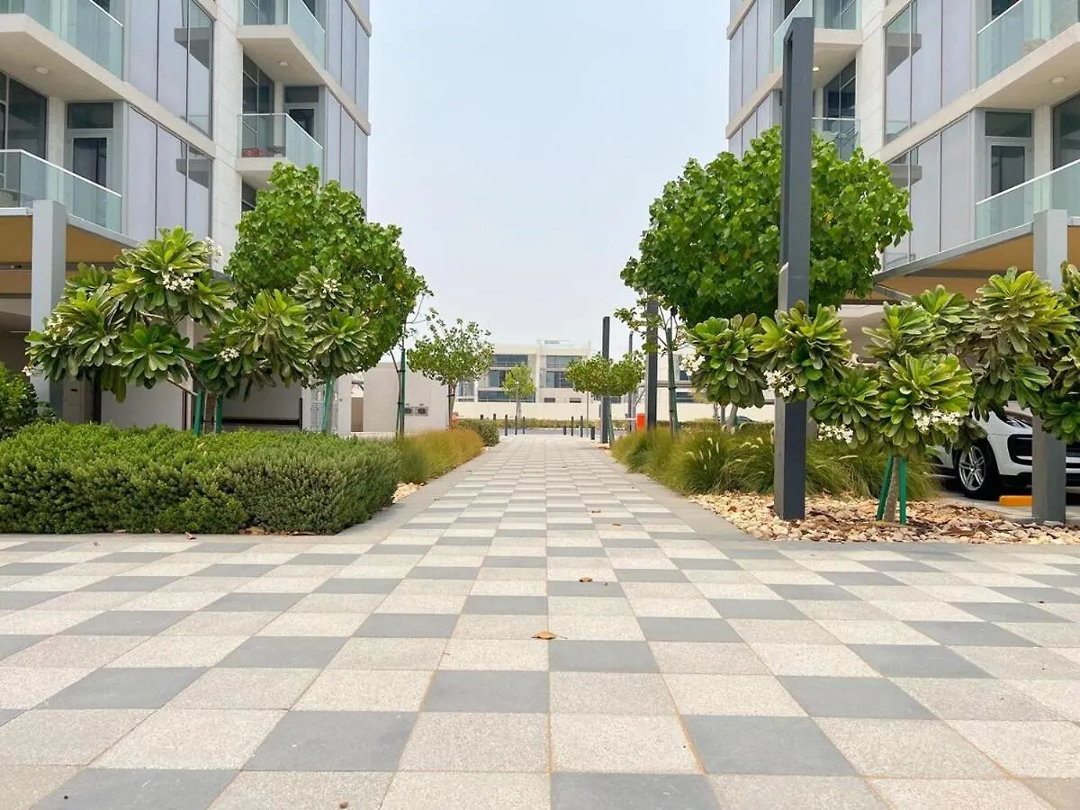Luxurious 1 Bedroom In District One Beach Access 두바이 0*,